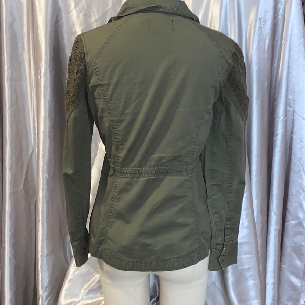 Jacket - Picture 4 of 5